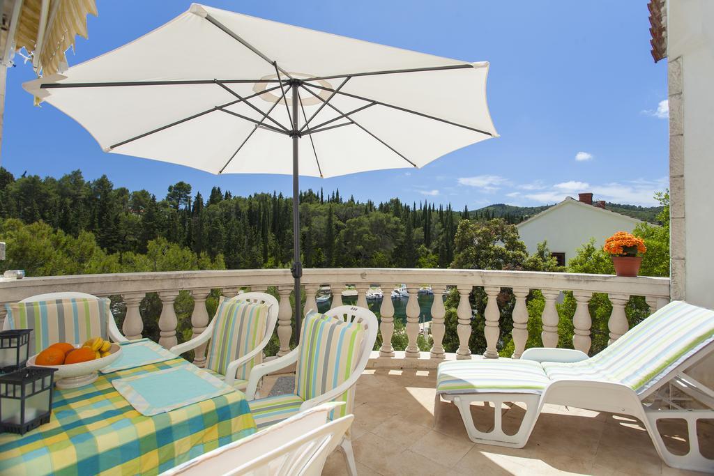 Apartments Matijasevic Đảo Korčula Ngoại thất bức ảnh
